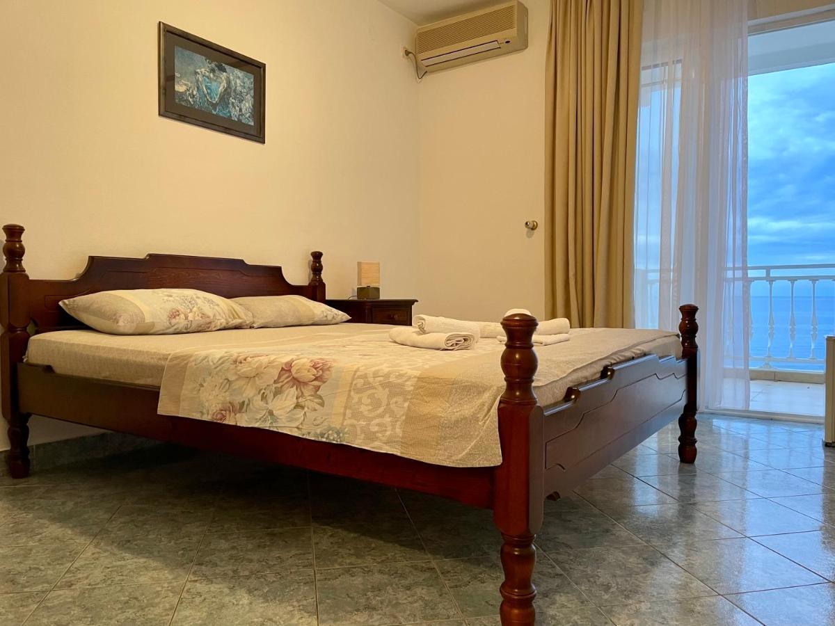 Apartments&Rooms Elite Dobra Voda Buitenkant foto